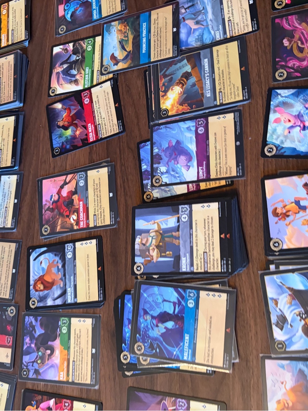 Huge lot of Disney Lorcana trading cards - Picture 4 of 5